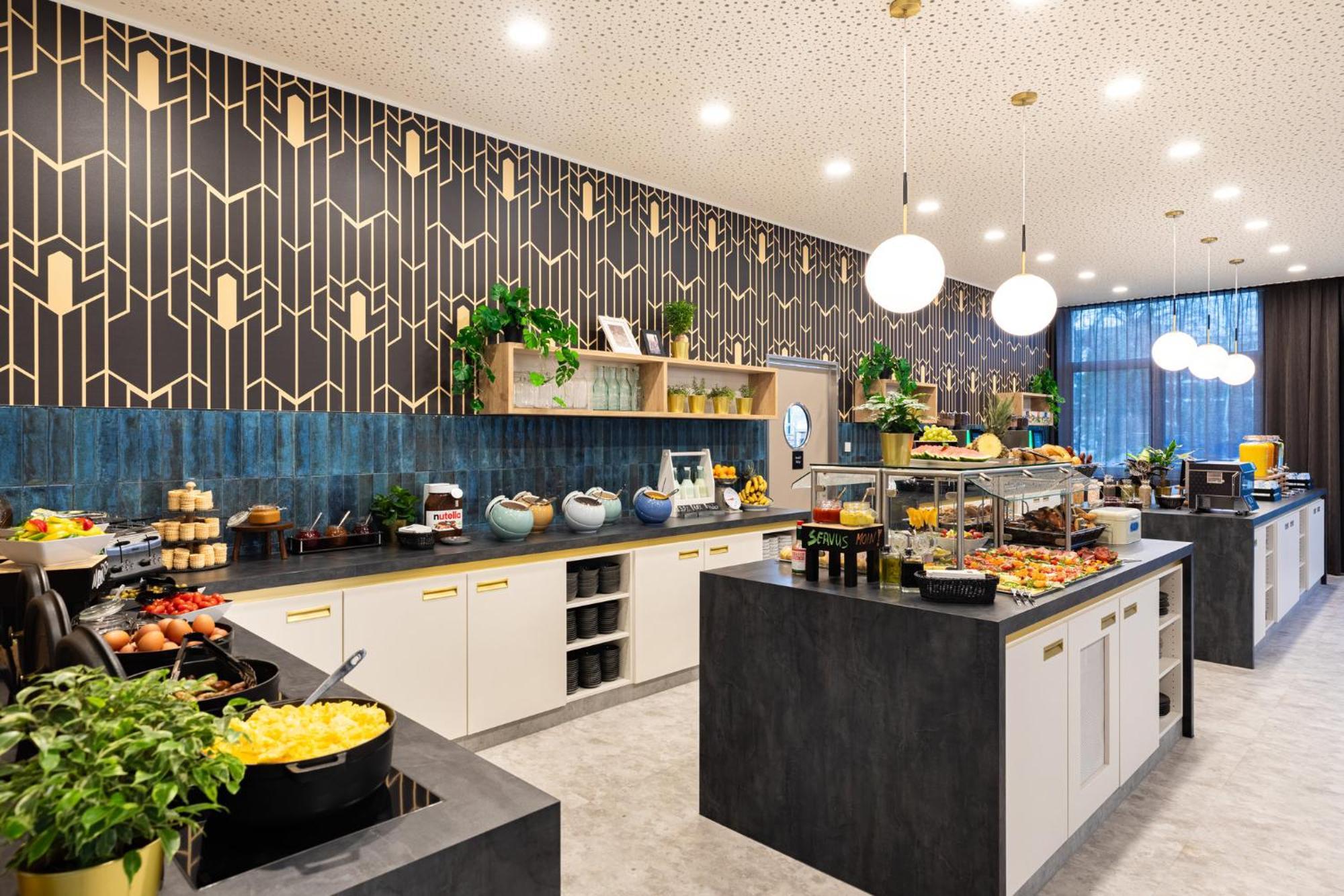 Holiday Inn - The Niu, Flower Konstanz By Ihg Esterno foto