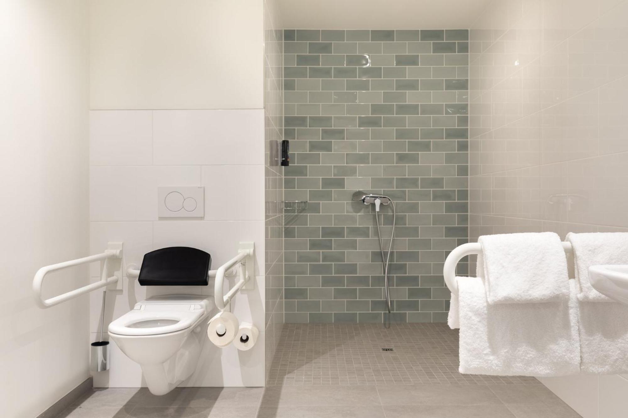 Holiday Inn - The Niu, Flower Konstanz By Ihg Esterno foto